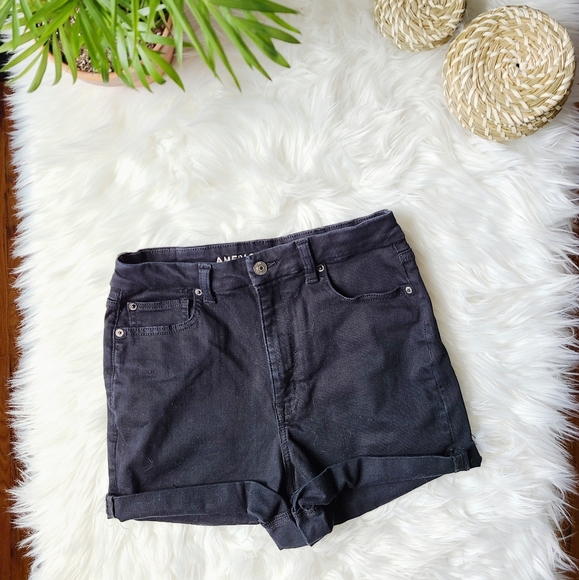 American Eagle Outfitters Pants - American Eagle Curvy High-Rise Short Shorts